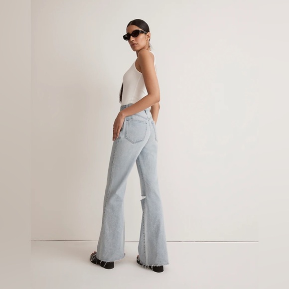 Madewell Baggy Flare Jeans - Picture 5 of 6